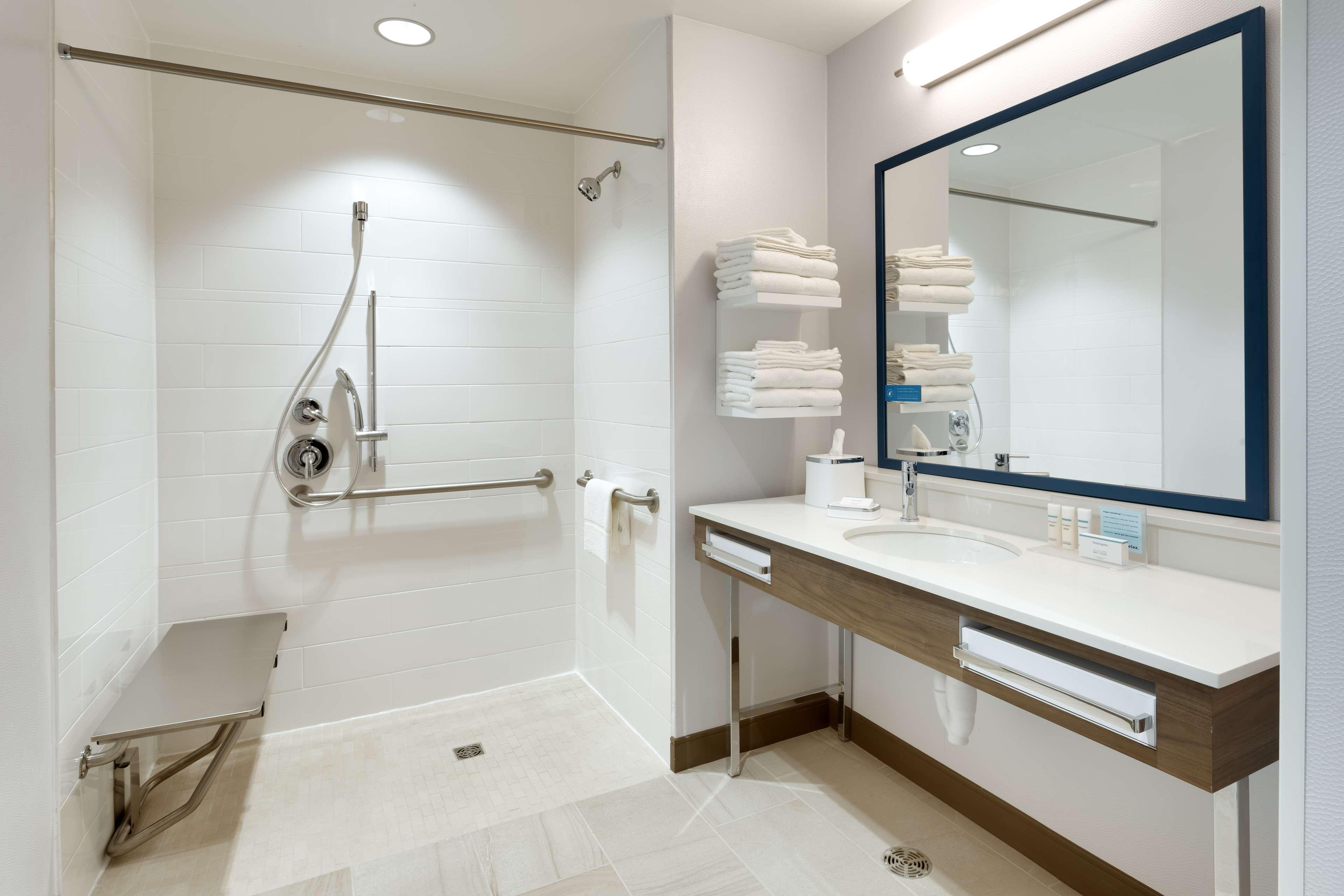 Hampton Inn & Suites Rexburg Bagian luar foto