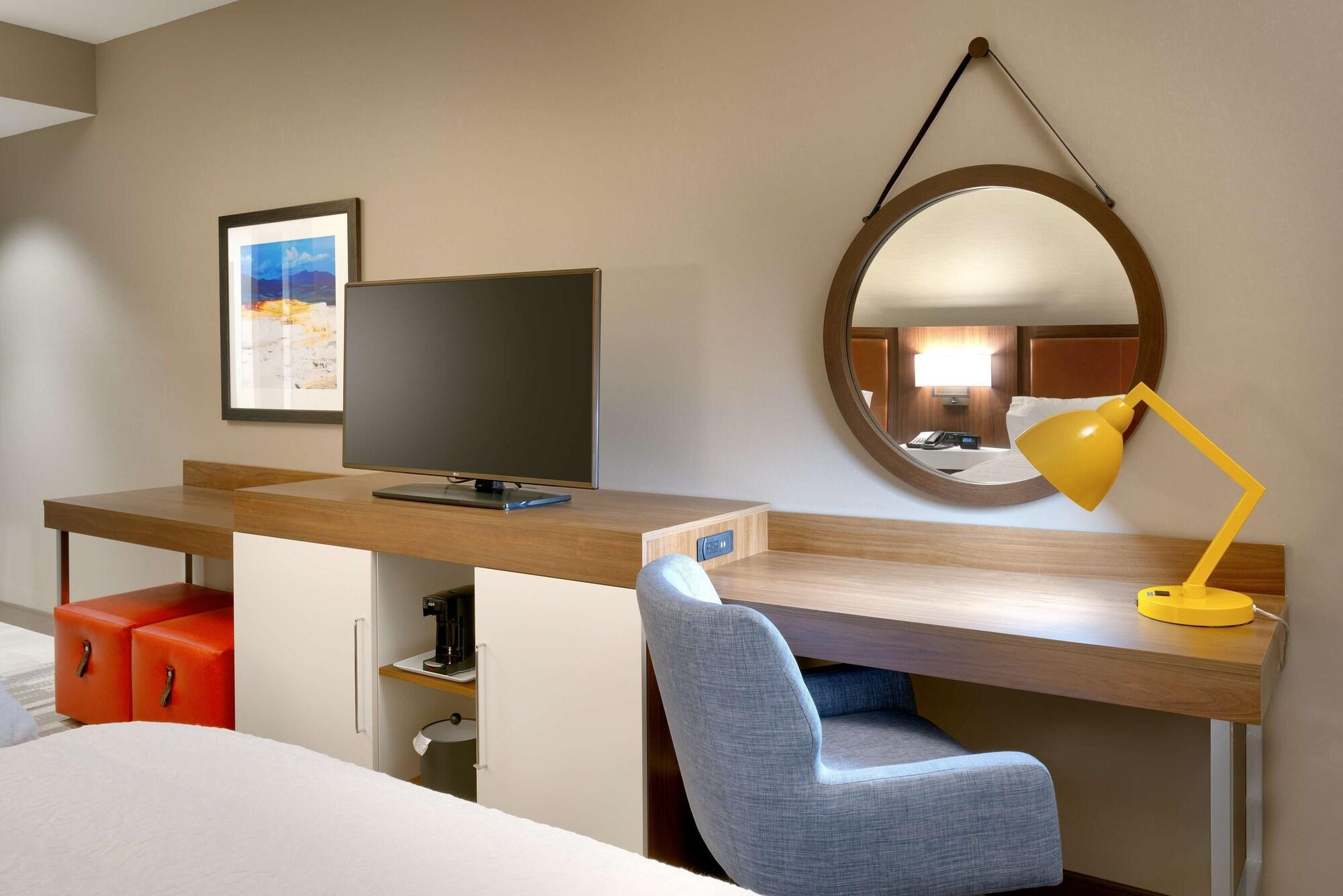 Hampton Inn & Suites Rexburg Bagian luar foto