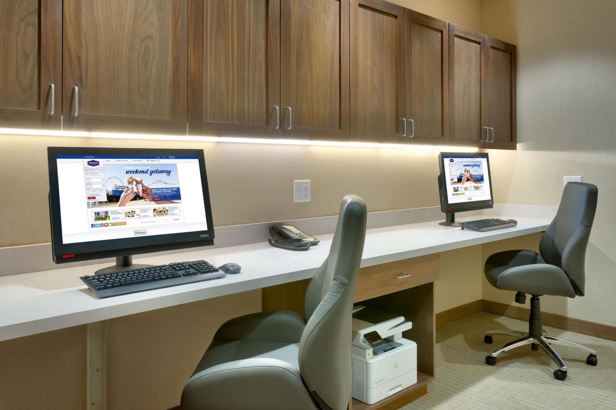 Hampton Inn & Suites Rexburg Bagian luar foto