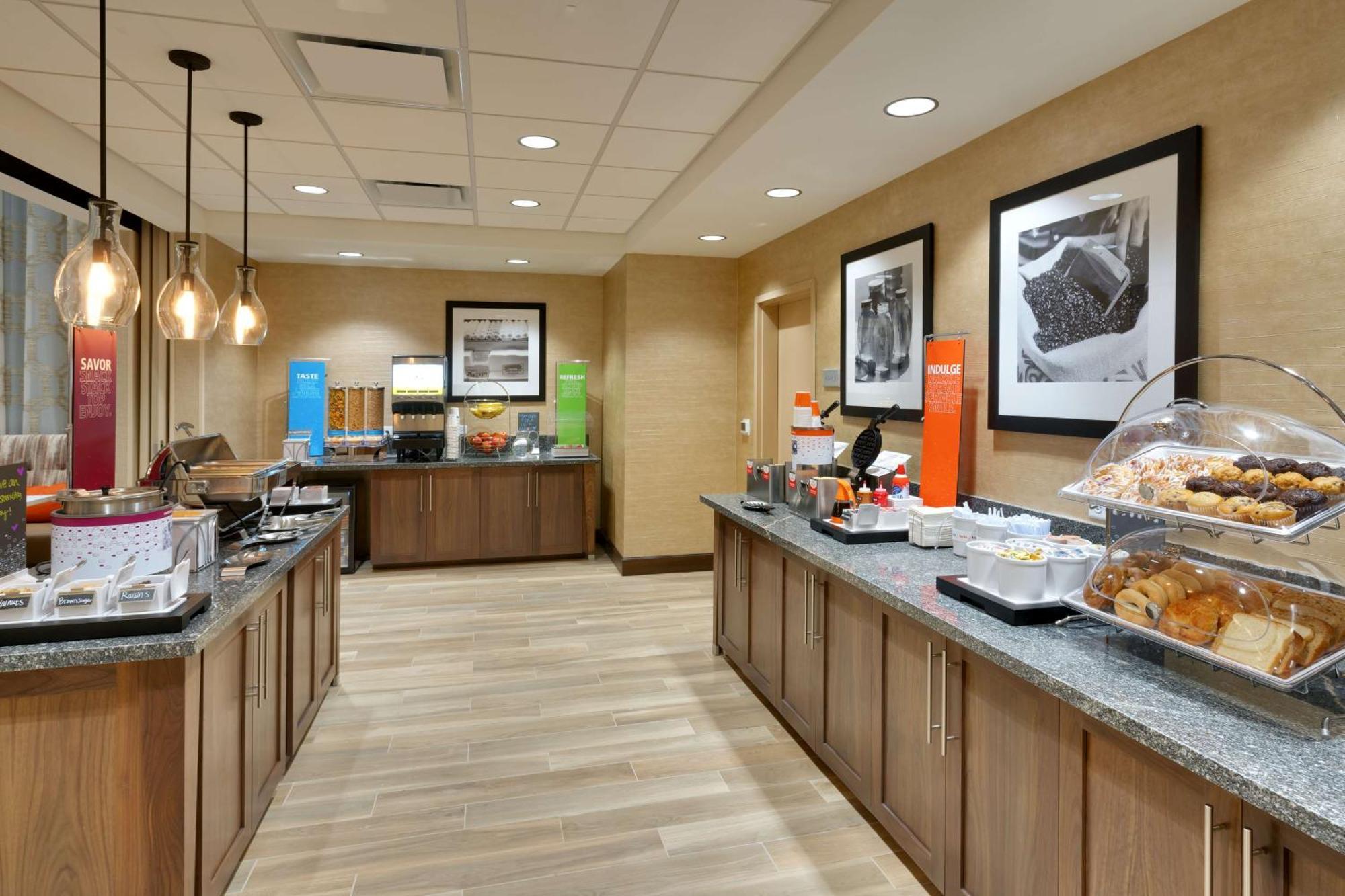 Hampton Inn & Suites Rexburg Bagian luar foto